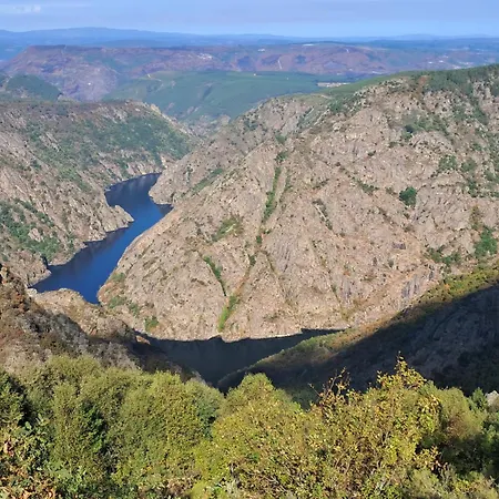 O Lar Do Sil - En La Ribeira Sacra Апартаменты Серреда